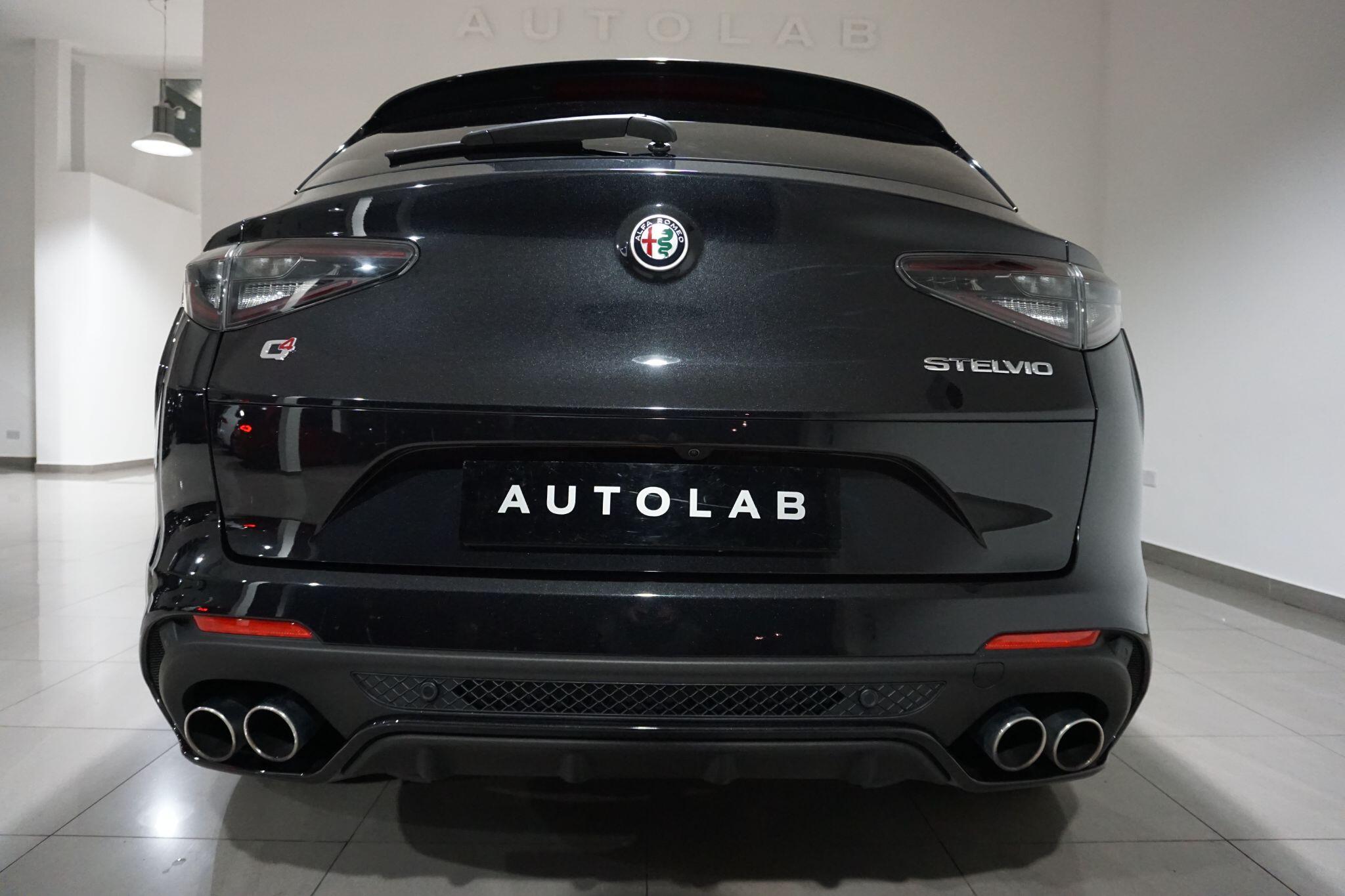 Alfa Romeo Stelvio 2.9 V6 Bi-Turbo Quadrifoglio Auto Q4 AWD Euro 6 (s/s) 5dr